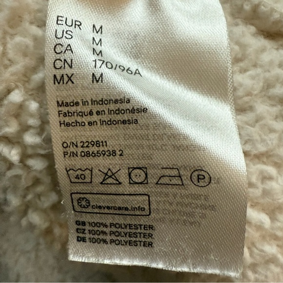 H&M Cream Teddy Fleece Textured Fabric Cropped Oversized Size M Cozy Neutral - Picture 5 of 13